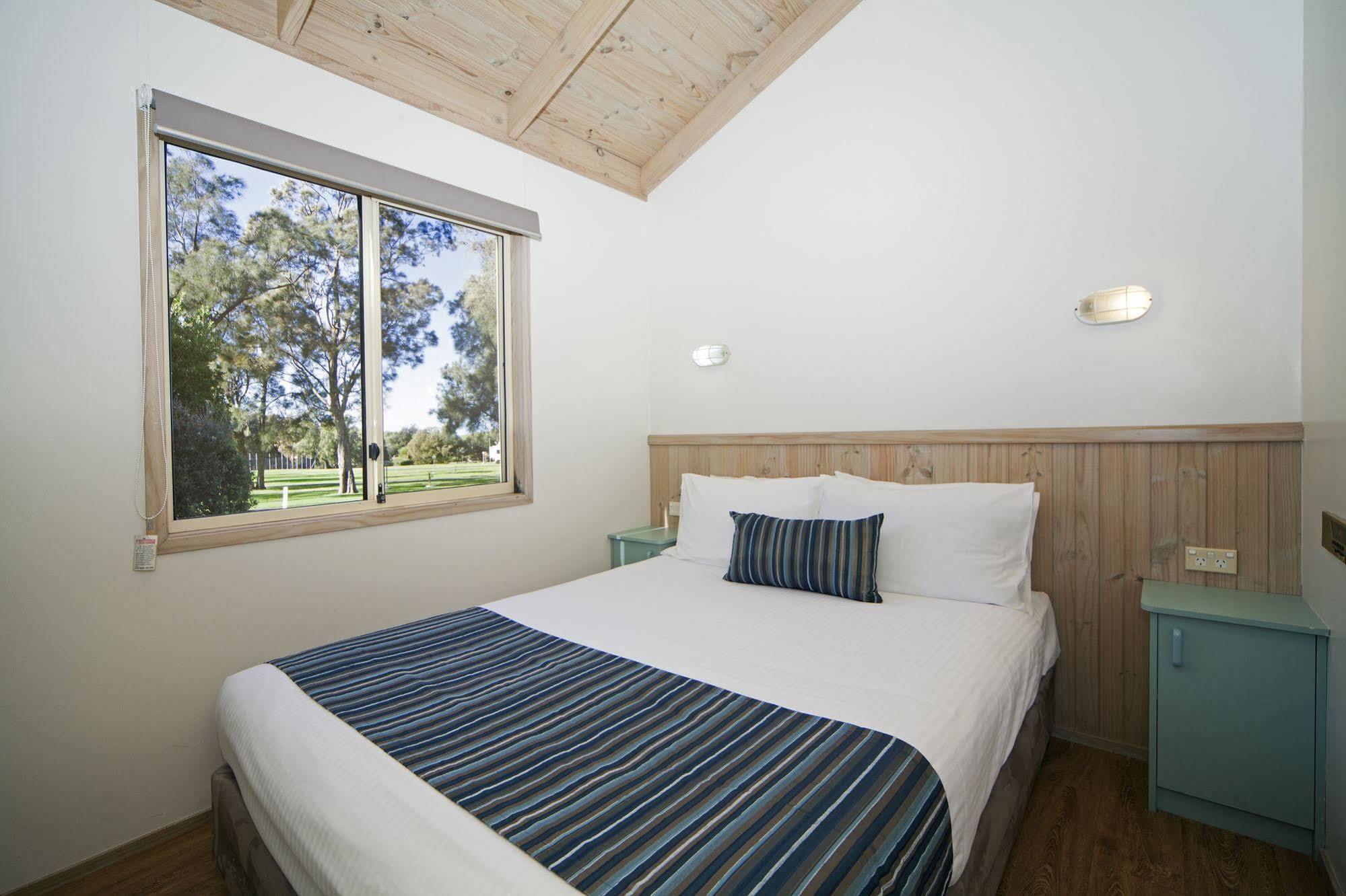 Hotel Holiday Haven Culburra Beach Exterior foto